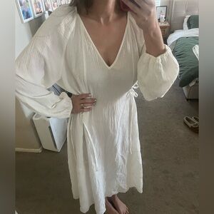 Universal Thread cotton Cream V-Neck Dress